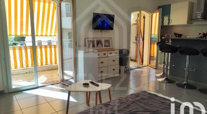 Appartement 1 pièce de 27 m² à Saint-Cyr-sur-Mer (83270)