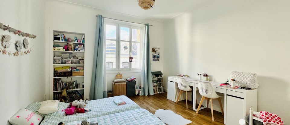 Apartment 5 rooms of 103 m² in Nantes (44000)