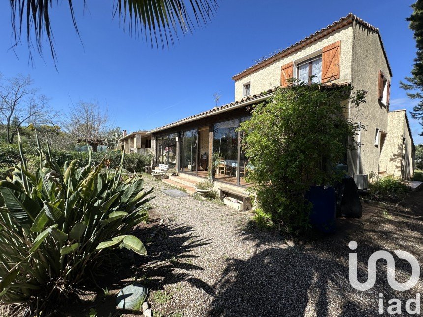 Maison traditionnelle 5 pièces de 120 m² à Puget-sur-Argens (83480)