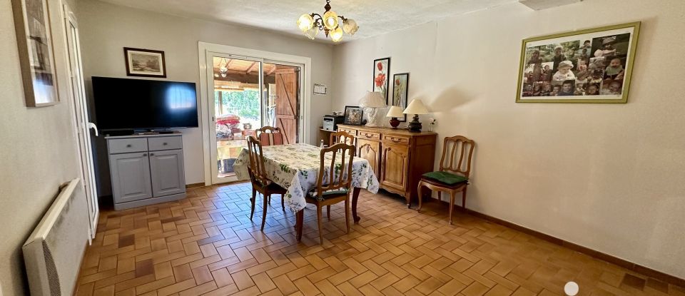 Maison traditionnelle 5 pièces de 120 m² à Puget-sur-Argens (83480)