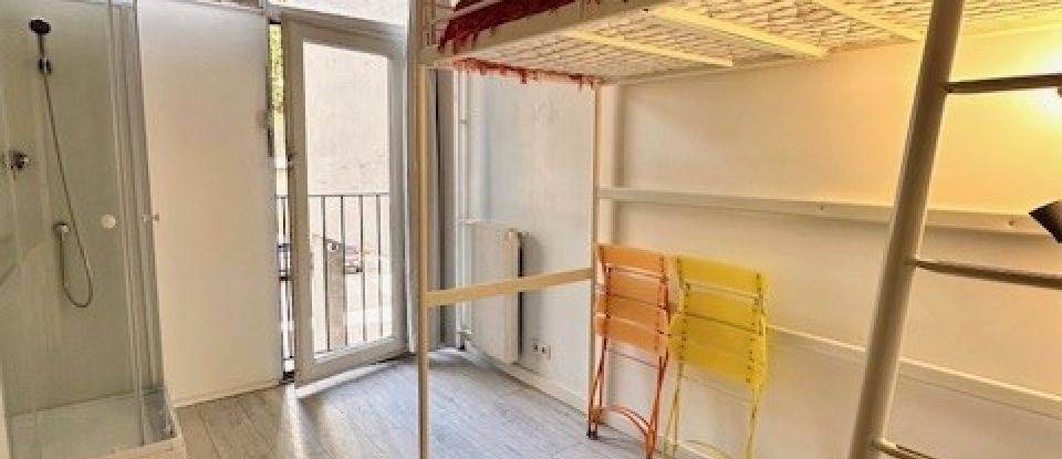 Studio 1 room of 10 m² in Paris (75015)