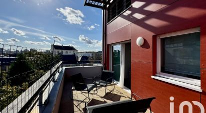 Duplex 4 rooms of 91 m² in Nantes (44000)