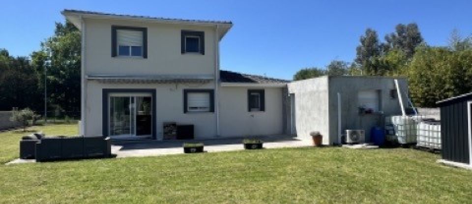 Maison 6 pièces de 157 m² à Mérignac (33700)