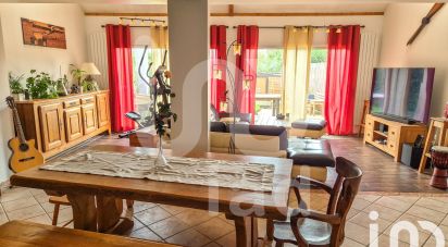 House 6 rooms of 107 m² in Aubergenville (78410)