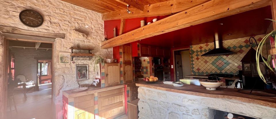 Village house 4 rooms of 140 m² in Ardillières (17290)