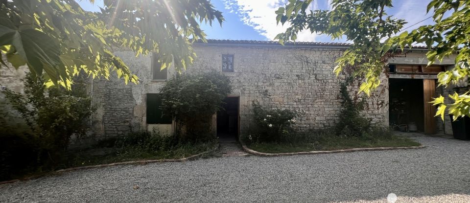 Village house 4 rooms of 140 m² in Ardillières (17290)