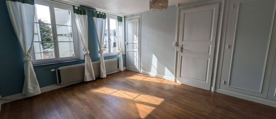 Maison 7 pièces de 144 m² à Langres (52200)