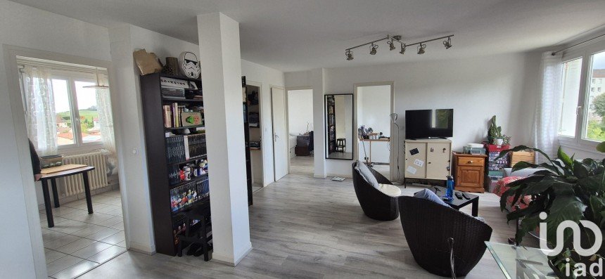 Apartment 4 rooms of 81 m² in Aurillac (15000)