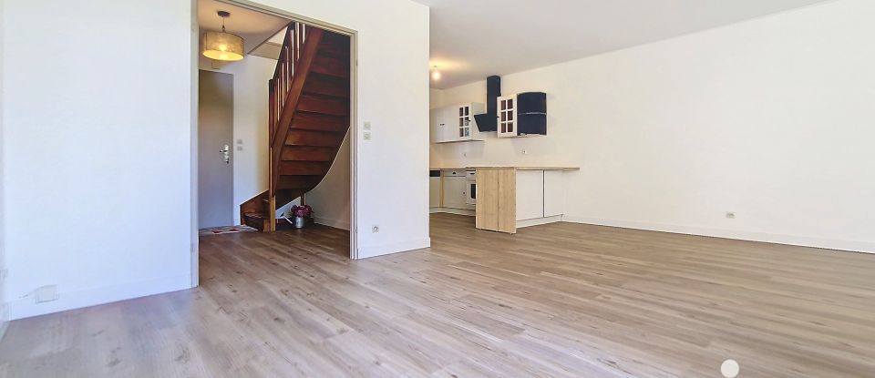 Maison 5 pièces de 92 m² à Ozoir-la-Ferrière (77330)