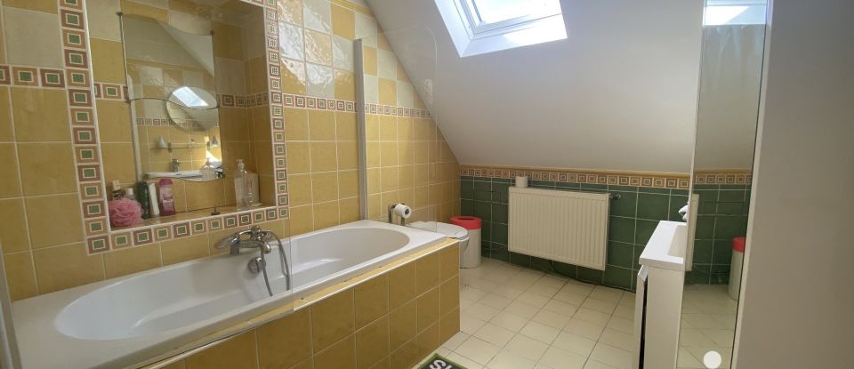 House 7 rooms of 260 m² in Ennetières-en-Weppes (59320)