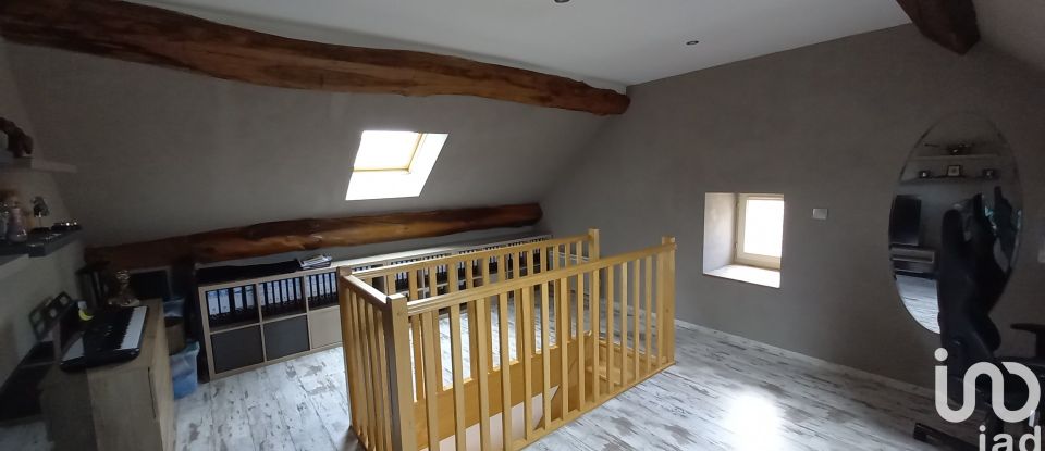 Maison 4 pièces de 102 m² à Dancevoir (52210)