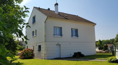 Pavilion 7 rooms of 140 m² in Brasles (02400)