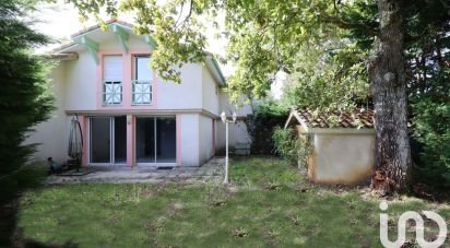 Maison 3 pièces de 47 m² à Biscarrosse (40600)