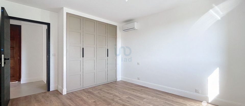 Appartement 3 pièces de 74 m² à Nice (06100)