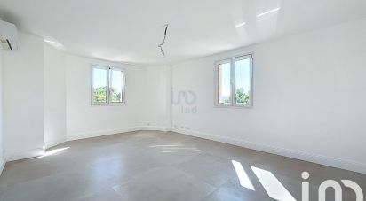 Appartement 3 pièces de 74 m² à Nice (06100)