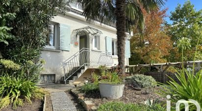 Traditional house 5 rooms of 111 m² in Bouguenais (44340)