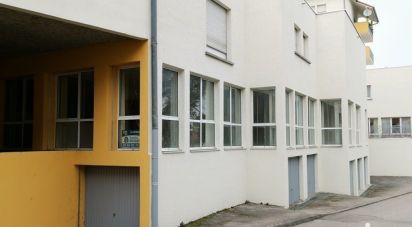 Business premises of 225 m² in Belley (01300)