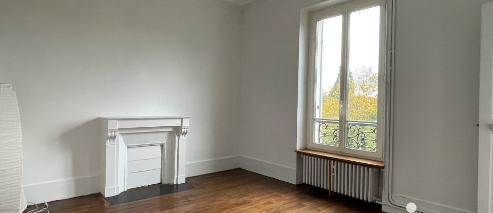 Apartment 3 rooms of 62 m² in Le Raincy (93340)