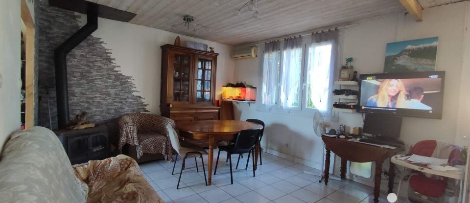 House 4 rooms of 71 m² in Sorgues (84700)