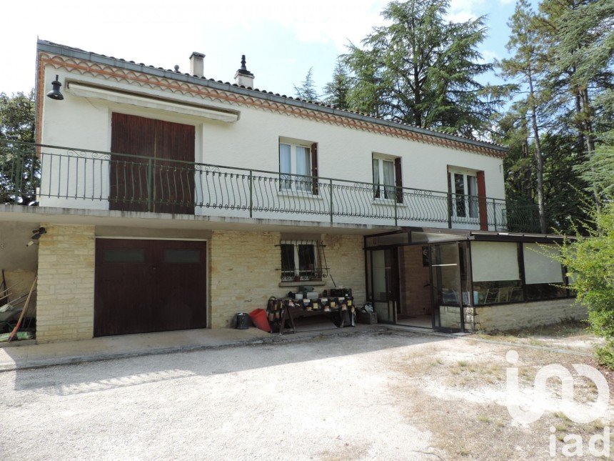 Maison 6 pièces de 92 m² à Cahors (46000)