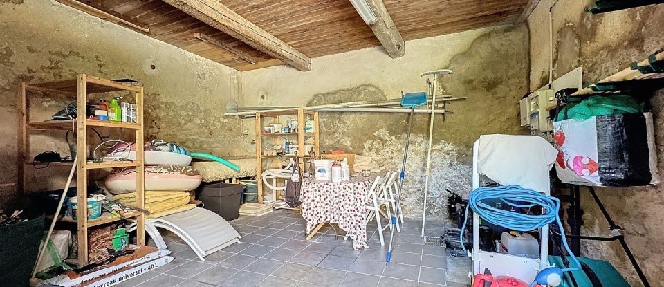 House 6 rooms of 235 m² in Maureilhan (34370)