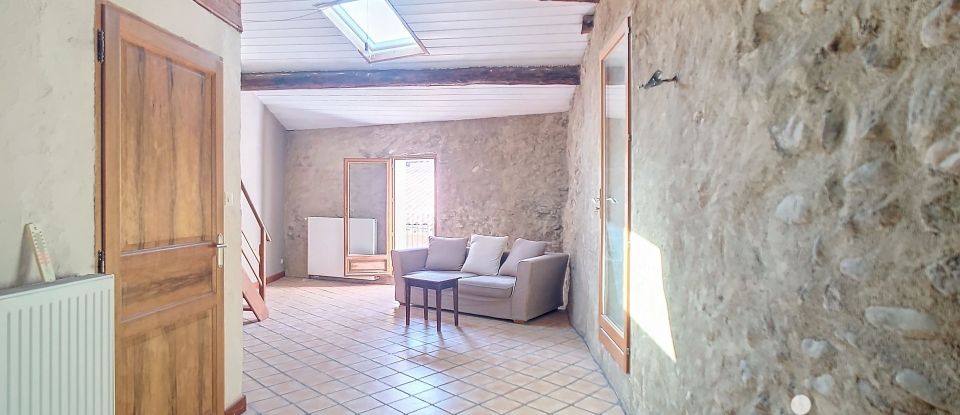 Village house 6 rooms of 129 m² in Le Poët (05300)