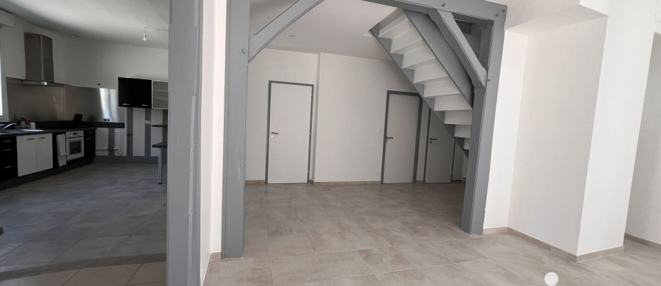 Apartment 5 rooms of 109 m² in Troyes (10000)