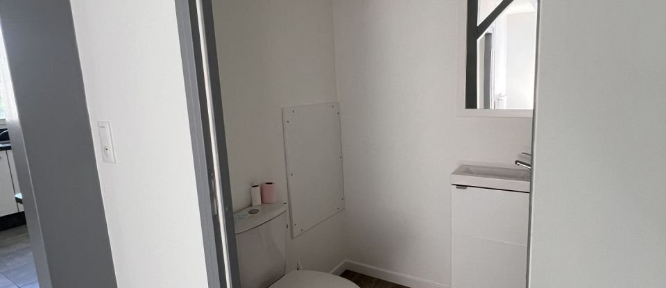 Apartment 5 rooms of 109 m² in Troyes (10000)