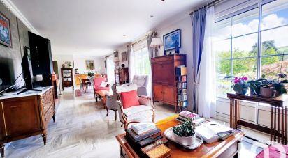 House 6 rooms of 125 m² in Triel-sur-Seine (78510)