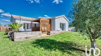 Traditional house 4 rooms of 100 m² in Ambarès-et-Lagrave (33440)