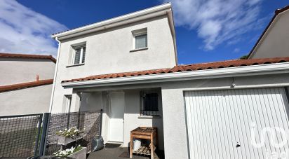 Maison traditionnelle 4 pièces de 90 m² à Bonson (42160)