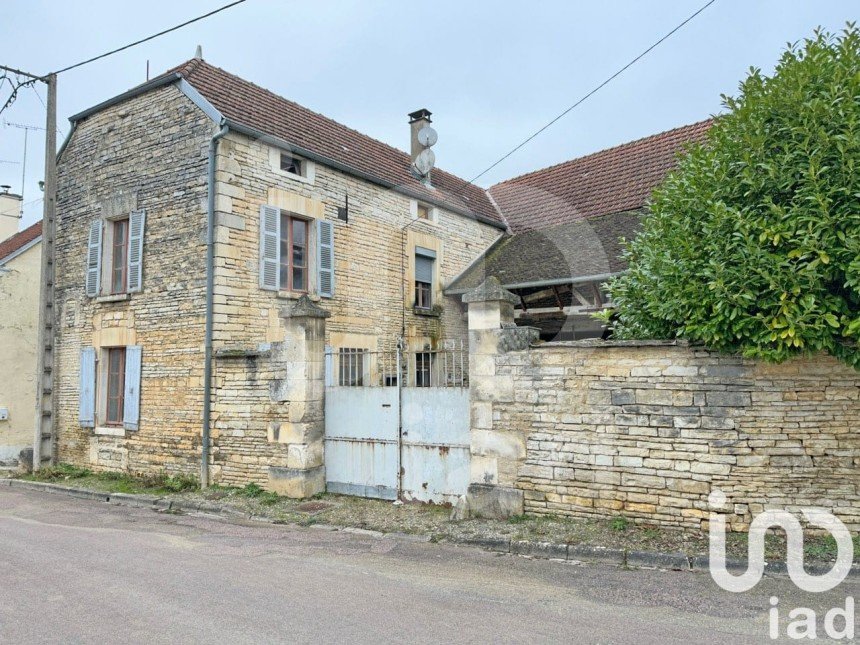 Maison de campagne 3 pièces de 85 m² à Tanlay (89430)