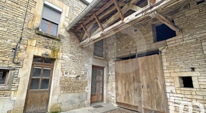 Maison de campagne 3 pièces de 85 m² à Tanlay (89430)