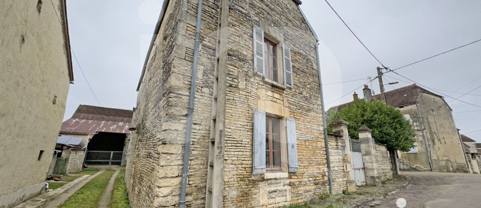 Maison de campagne 3 pièces de 85 m² à Tanlay (89430)