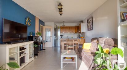 Apartment 3 rooms of 65 m² in Saint-Raphaël (83700)