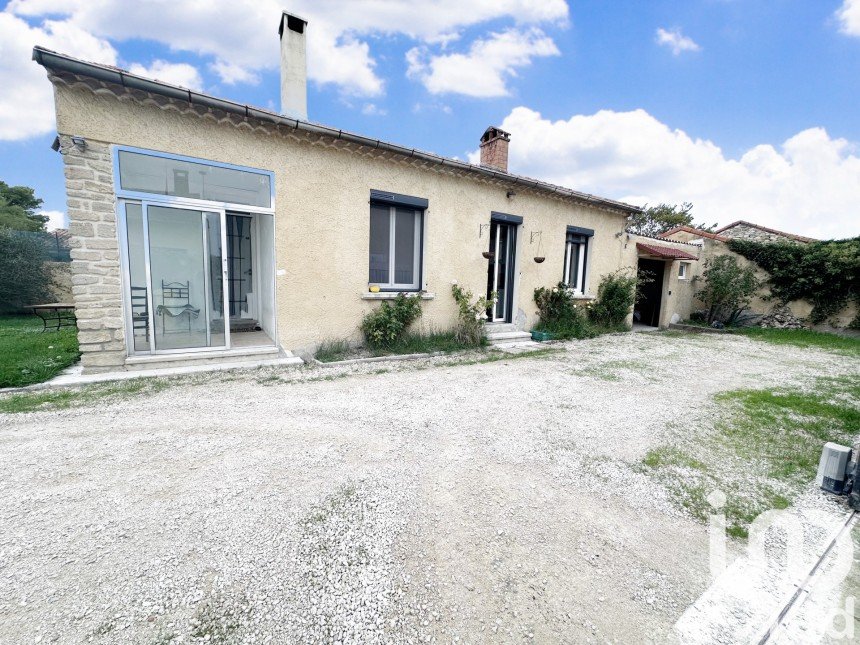 Maison 4 pièces de 75 m² à Caumont-sur-Durance (84510)