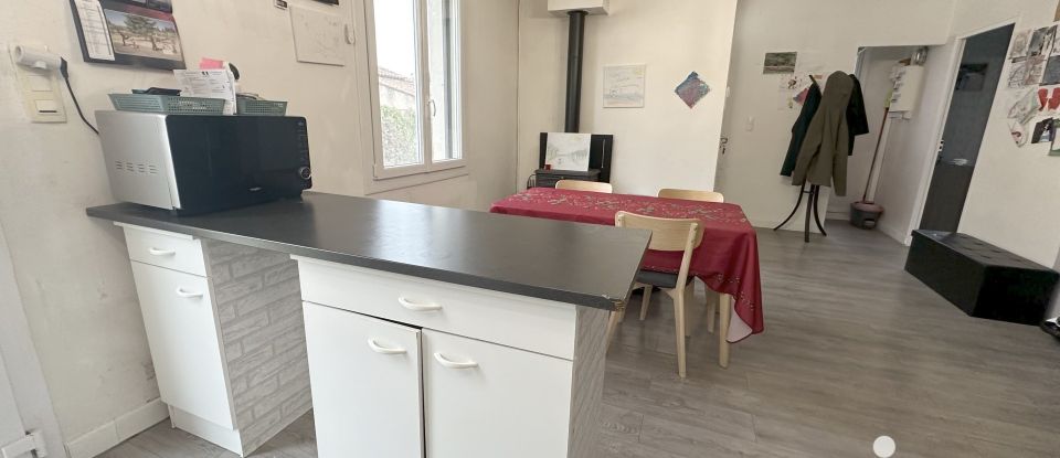 Maison 4 pièces de 75 m² à Caumont-sur-Durance (84510)