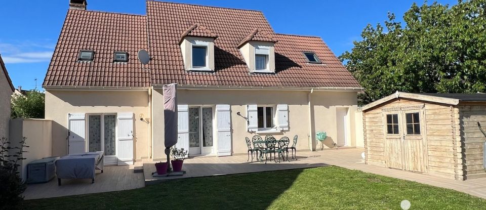 Maison 8 pièces de 152 m² à Longjumeau (91160)