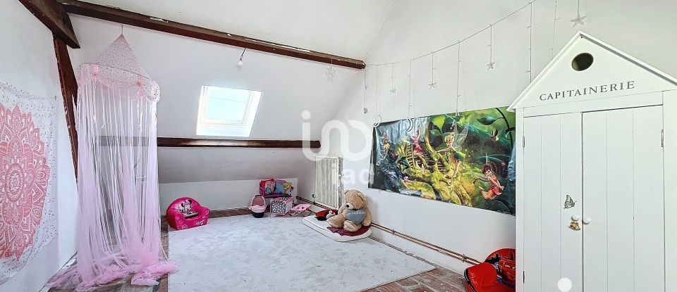 Maison 4 pièces de 140 m² à Saint-Florentin (89600)