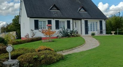 House 4 rooms of 91 m² in Saint-Clair-sur-l'Elle (50680)