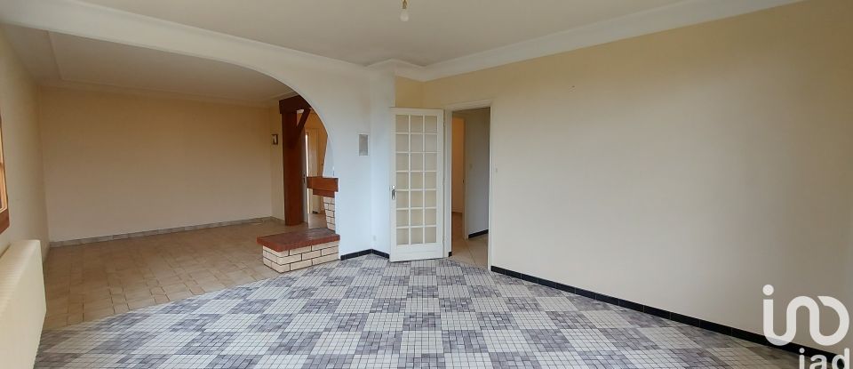 House 5 rooms of 125 m² in Saint-Christophe-du-Ligneron (85670)