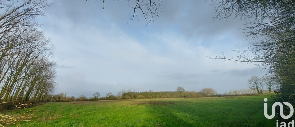 Agricultural land of 370,000 m² in Saint-Christophe-du-Ligneron (85670)