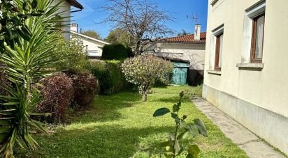 Maison 10 pièces de 166 m² à Tarbes (65000)