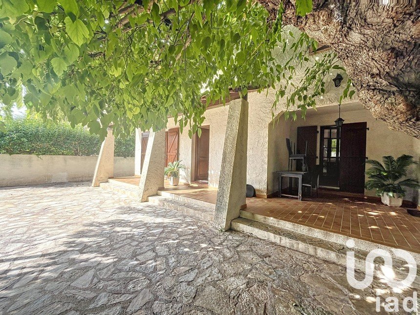 Maison 4 pièces de 142 m² à Aix-en-Provence (13100)