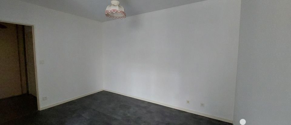 Appartement 2 pièces de 56 m² à Châteauroux (36000)