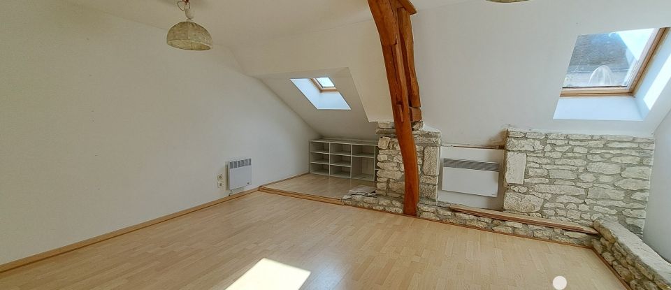 Village house 5 rooms of 77 m² in Beaumont (89250)