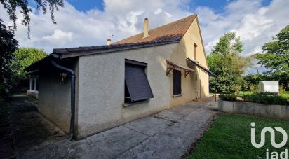 Maison traditionnelle 9 pièces de 290 m² à Prigonrieux (24130)