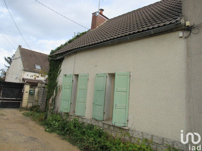 House 2 rooms of 48 m² in Villeneuve-la-Guyard (89340)