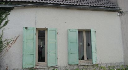 House 2 rooms of 48 m² in Villeneuve-la-Guyard (89340)