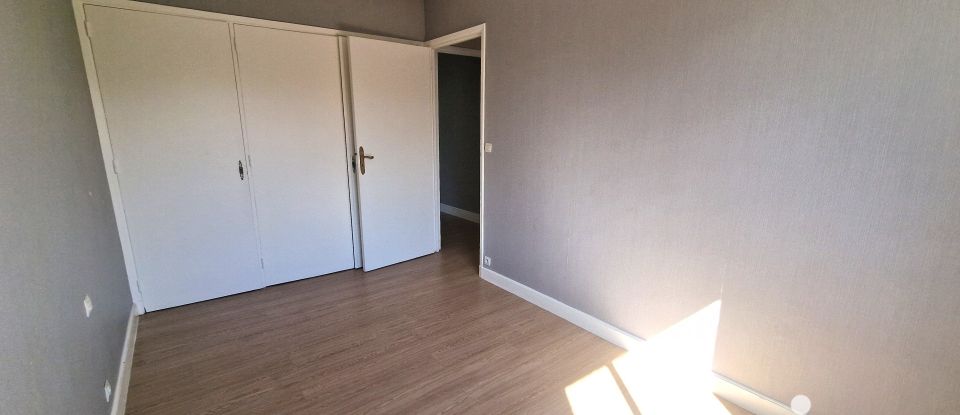 Appartement 3 pièces de 70 m² à Évreux (27000)